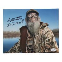 Si Robertson Signed "Duck Dynasty" 8x10 Photo (AutographCOA) at PristineAuction.com