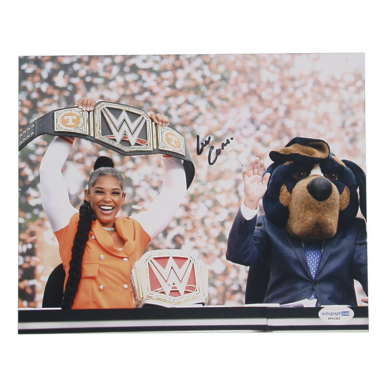 Lee Corso Signed 8x10 Photo (AutographCOA) at PristineAuction.com Lee Corso Signed 8x10 Photo (AutographCOA) at PristineAuction.com