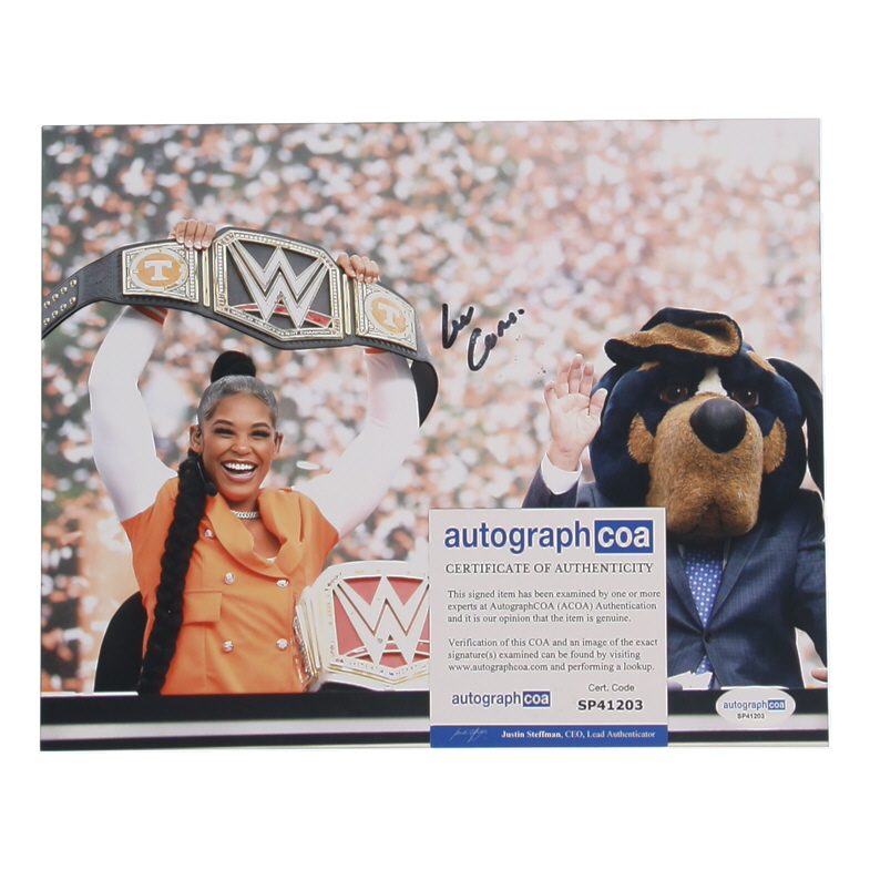 Lee Corso Signed 8x10 Photo (AutographCOA) at PristineAuction.com Lee Corso Signed 8x10 Photo (AutographCOA) at PristineAuction.com