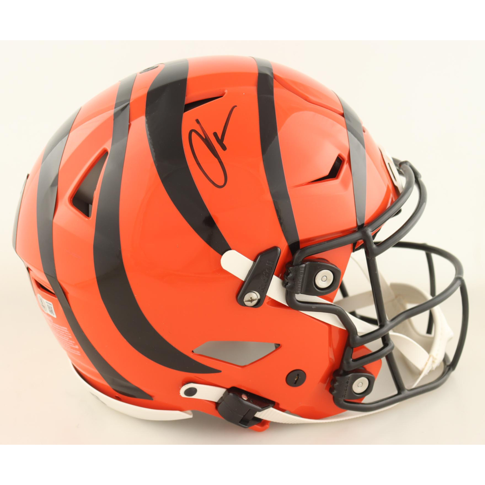 Chad "Ochocinco" Johnson Signed Bengals Full-Size Authentic On-Field SpeedFlex Helmet (Beckett) at PristineAuction.com