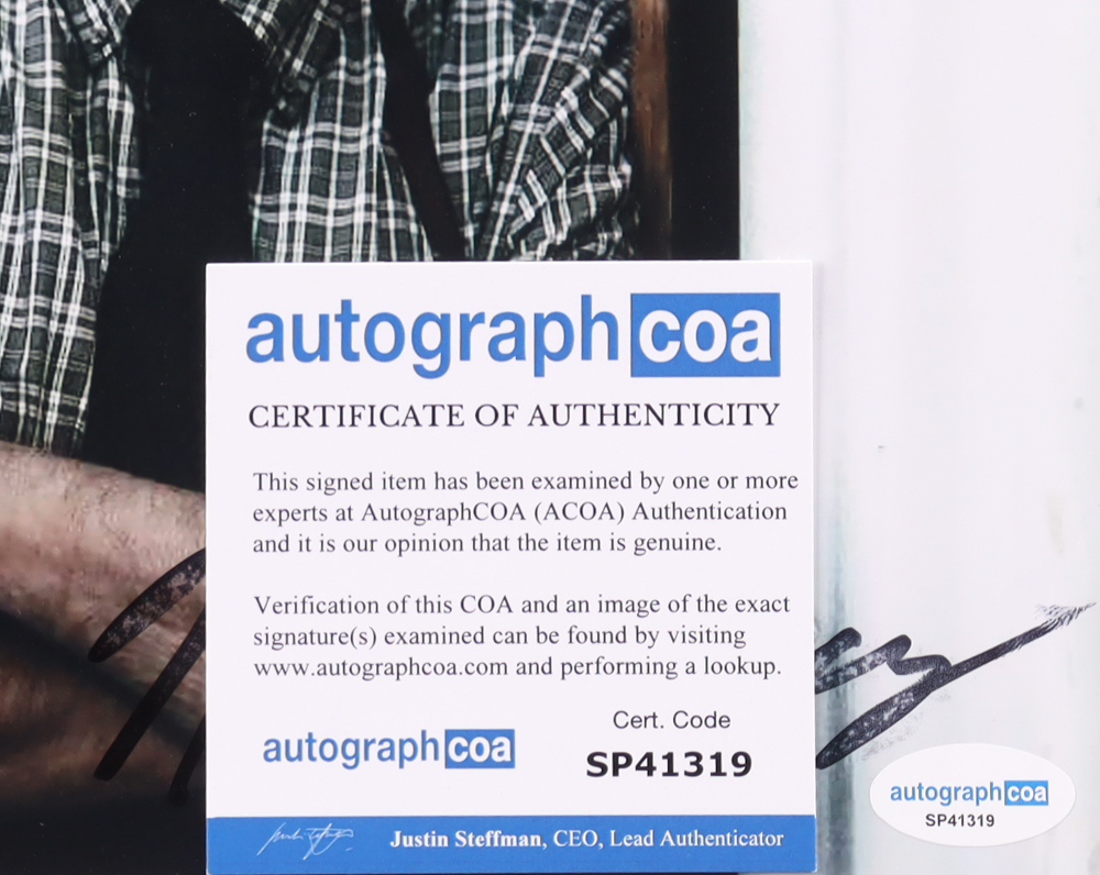 Nick Searcy Signed "Justified" 8x10 Photo (AutographCOA) at PristineAuction.com Nick Searcy Signed "Justified" 8x10 Photo (AutographCOA) at PristineAuction.com