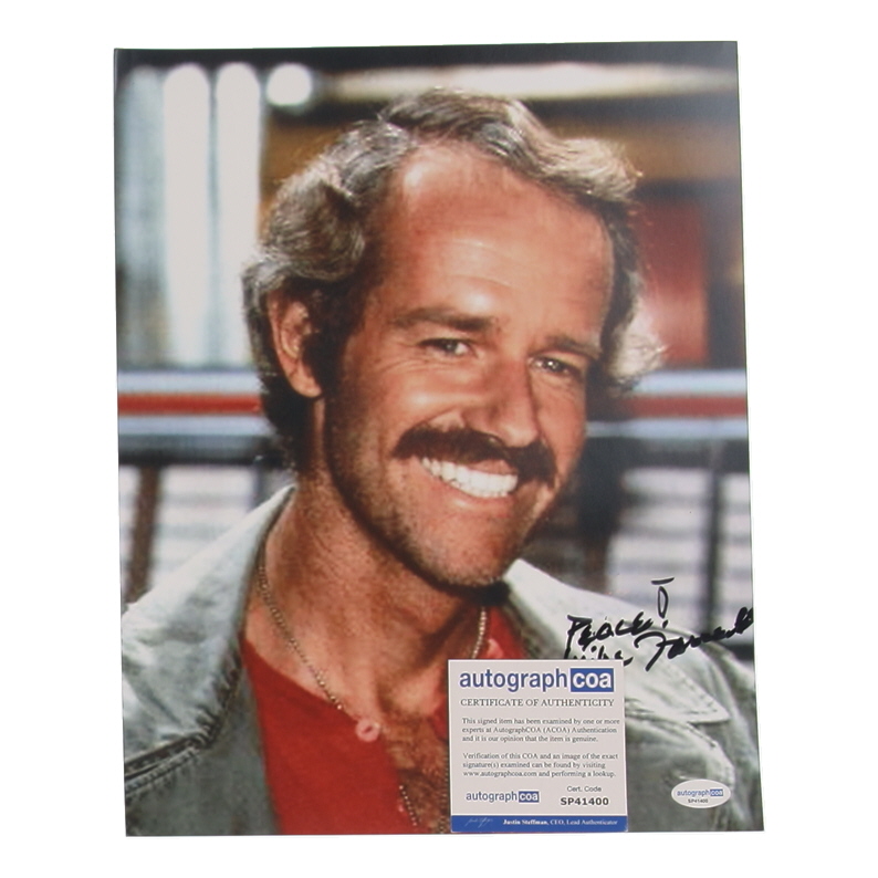 Mike Farrell Signed "M*A*S*H* " 11x14 Photo Inscribed "Peace!" (AutographCOA) at PristineAuction.com Mike Farrell Signed "M*A*S*H* " 11x14 Photo Inscribed "Peace!" (AutographCOA) at PristineAuction.com