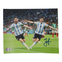 Juli&aacute;n Alvarez Signed Argentina National Football Team 8x10 Photo (Beckett) at PristineAuction.com