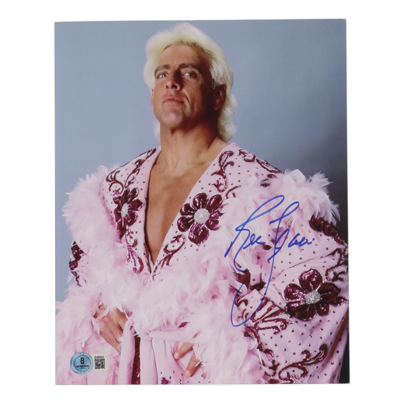 Ric Flair Signed WWE 8x10 Photo (Beckett) at PristineAuction.com Ric Flair Signed WWE 8x10 Photo (Beckett) at PristineAuction.com