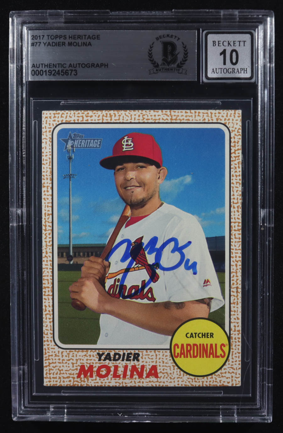 Yadier Molina Signed 2017 Topps Heritage #77 (BGS) at PristineAuction.com Yadier Molina Signed 2017 Topps Heritage #77 (BGS) at PristineAuction.com