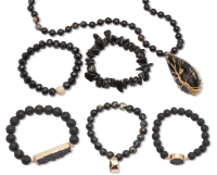Natural Black Onyx and Genuine Agate Necklace and 5 Bracelet Set at PristineAuction.com