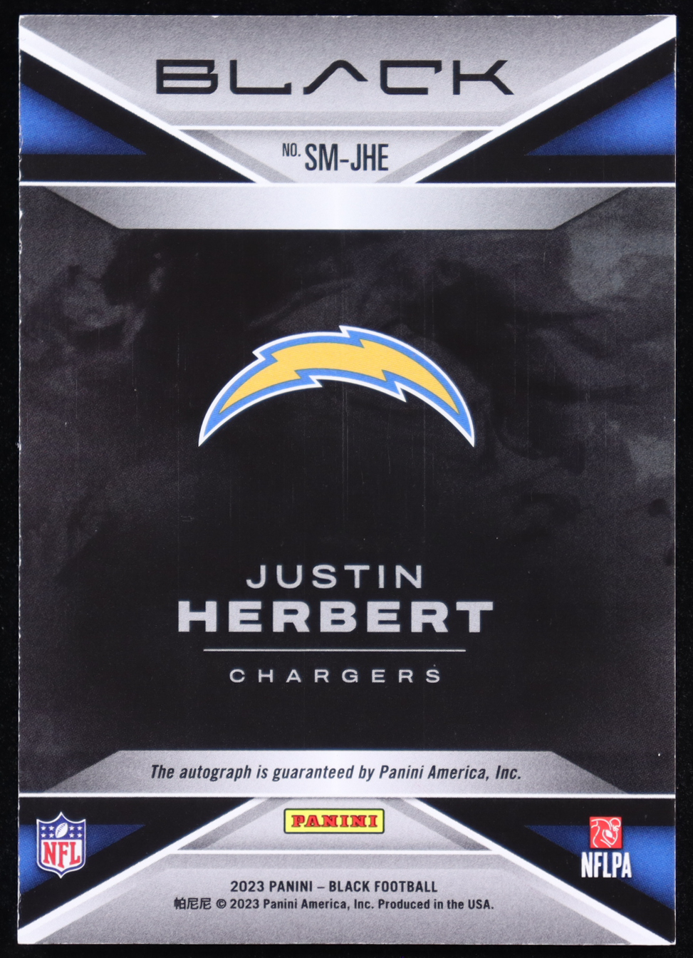 Justin Herbert 2023 Panini Black Smoke Show Autographs #17 #06/15 at PristineAuction.com Justin Herbert 2023 Panini Black Smoke Show Autographs #17 #06/15 at PristineAuction.com