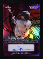 Leodalis De Vries 2025 Leaf Vivid In Glorious Technicolor Purple Holo Signatures #GALDV #3/7 at PristineAuction.com