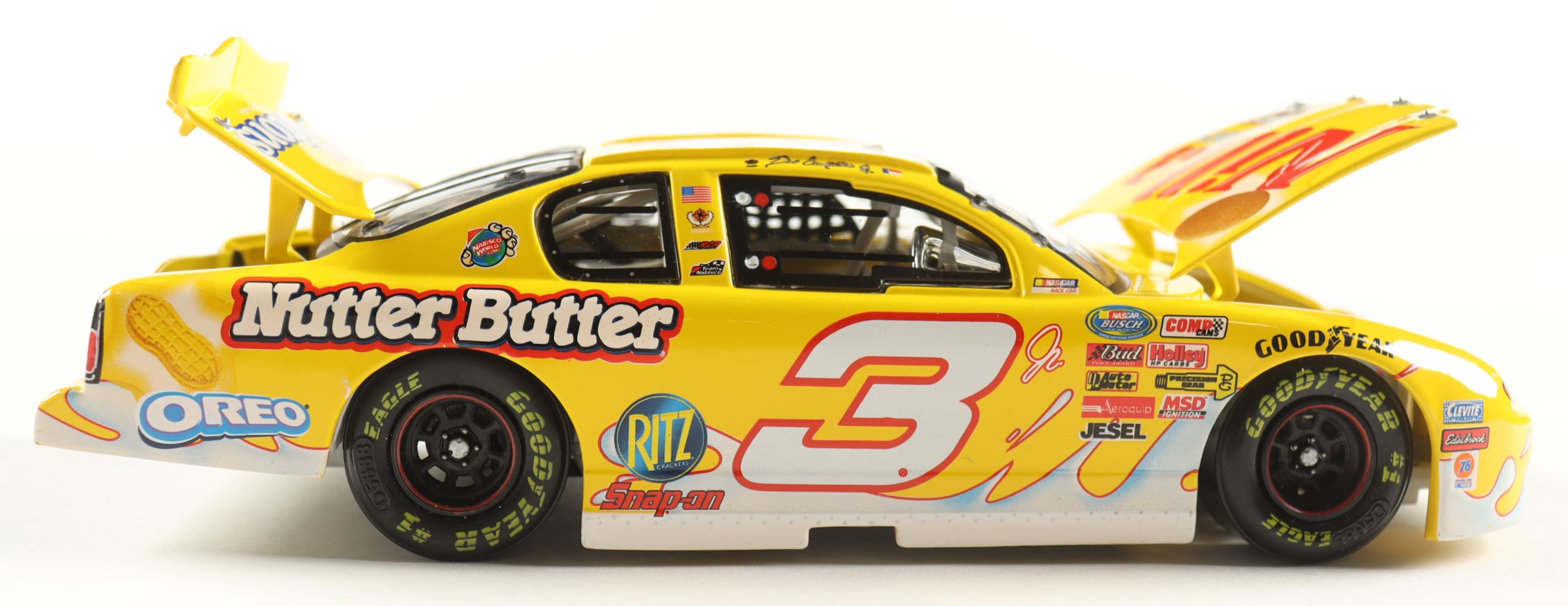 Dale Earnhardt Jr. Signed 2002 #3 Nilla Wafers / Nutter Butter Monte Carlo 1:24 Diecast Car (JR Motorsports) at PristineAuction.com Dale Earnhardt Jr. Signed 2002 #3 Nilla Wafers / Nutter Butter Monte Carlo 1:24 Diecast Car (JR Motorsports) at PristineAuction.com