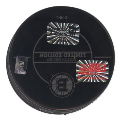 Patrice Bergeron Signed Bruins Limited Edition Olympic Logo Hockey Puck (Bergeron) at PristineAuction.com Patrice Bergeron Signed Bruins Limited Edition Olympic Logo Hockey Puck (Bergeron) at PristineAuction.com