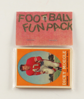 1958 Topps Football Card Fun Pack with (10) Cards at PristineAuction.com