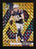 Drake Maye 2025 Panini Mosaic Mosaic Reactive Yellow #28 at PristineAuction.com