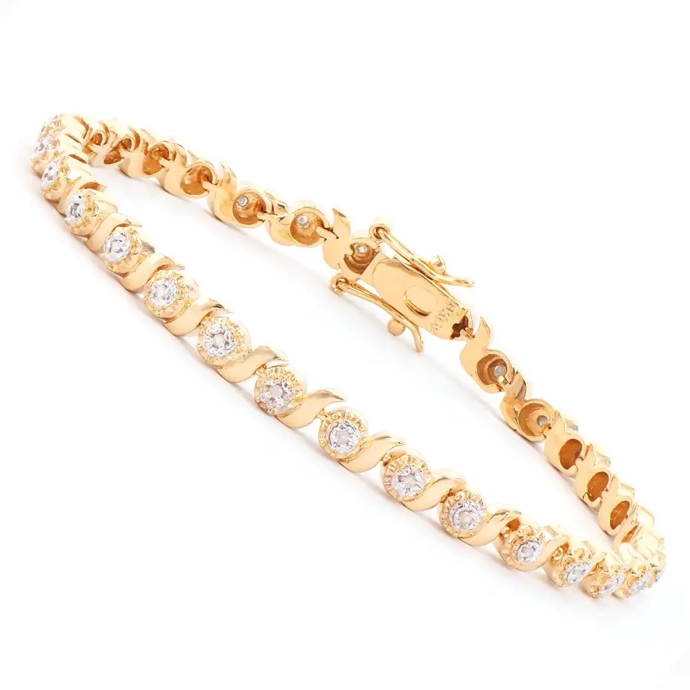 0.31 CTW Natural Diamonds 18K Gold Plated Designer Bracelet Size 7.5 Inches | Estimated Value $2,099 (AMG) at PristineAuction.com 0.31 CTW Natural Diamonds 18K Gold Plated Designer Bracelet Size 7.5 Inches | Estimated Value $2,099 (AMG) at PristineAuction.com