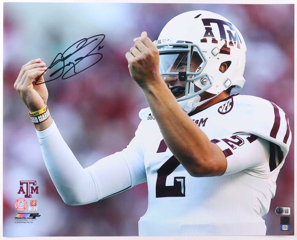 Johnny Manziel Signed Texas A&M Aggies 16x20 Photo (Beckett) at PristineAuction.com Johnny Manziel Signed Texas A&M Aggies 16x20 Photo (Beckett) at PristineAuction.com