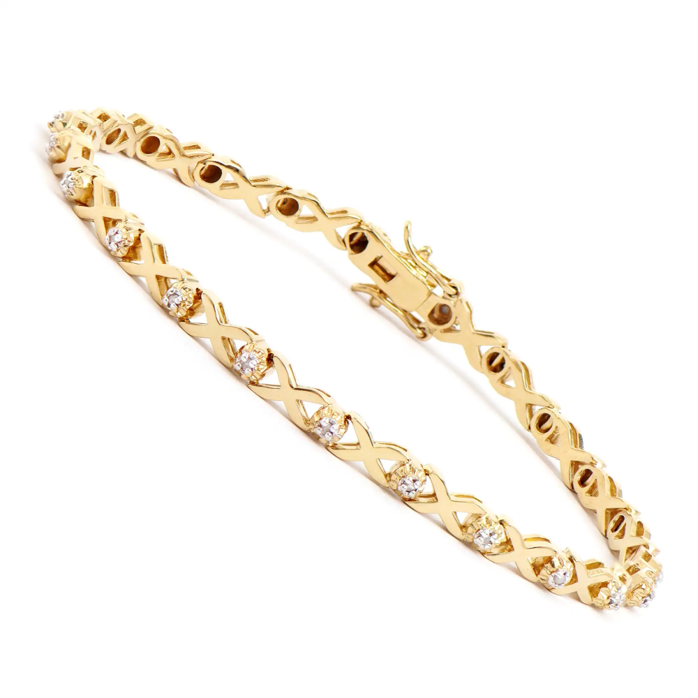 0.2 CTW Natural Diamonds 18K Gold Plated Designer Bracelet 8 Inches | Estimated Value $1,939 (AMG) at PristineAuction.com