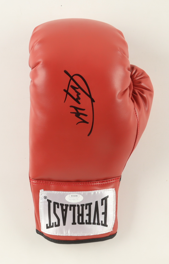 Larry Holmes Signed Everlast Model Boxing Glove (JSA) at PristineAuction.com Larry Holmes Signed Everlast Model Boxing Glove (JSA) at PristineAuction.com