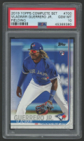 Vladimir Guerrero Jr. 2019 Topps Complete Set Fielding #700 RC (PSA 10) at PristineAuction.com