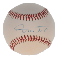 Willie Mays Signed ONL Baseball (Steiner) at PristineAuction.com