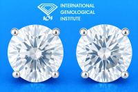 14kt Gold 4.00 Carats Lab Grown Diamond Stud Earrings D, SI1 | $6,500 Estimated Retail Value (UGL & IGI Certs) | Round Ideal Cut| Brand New at PristineAuction.com
