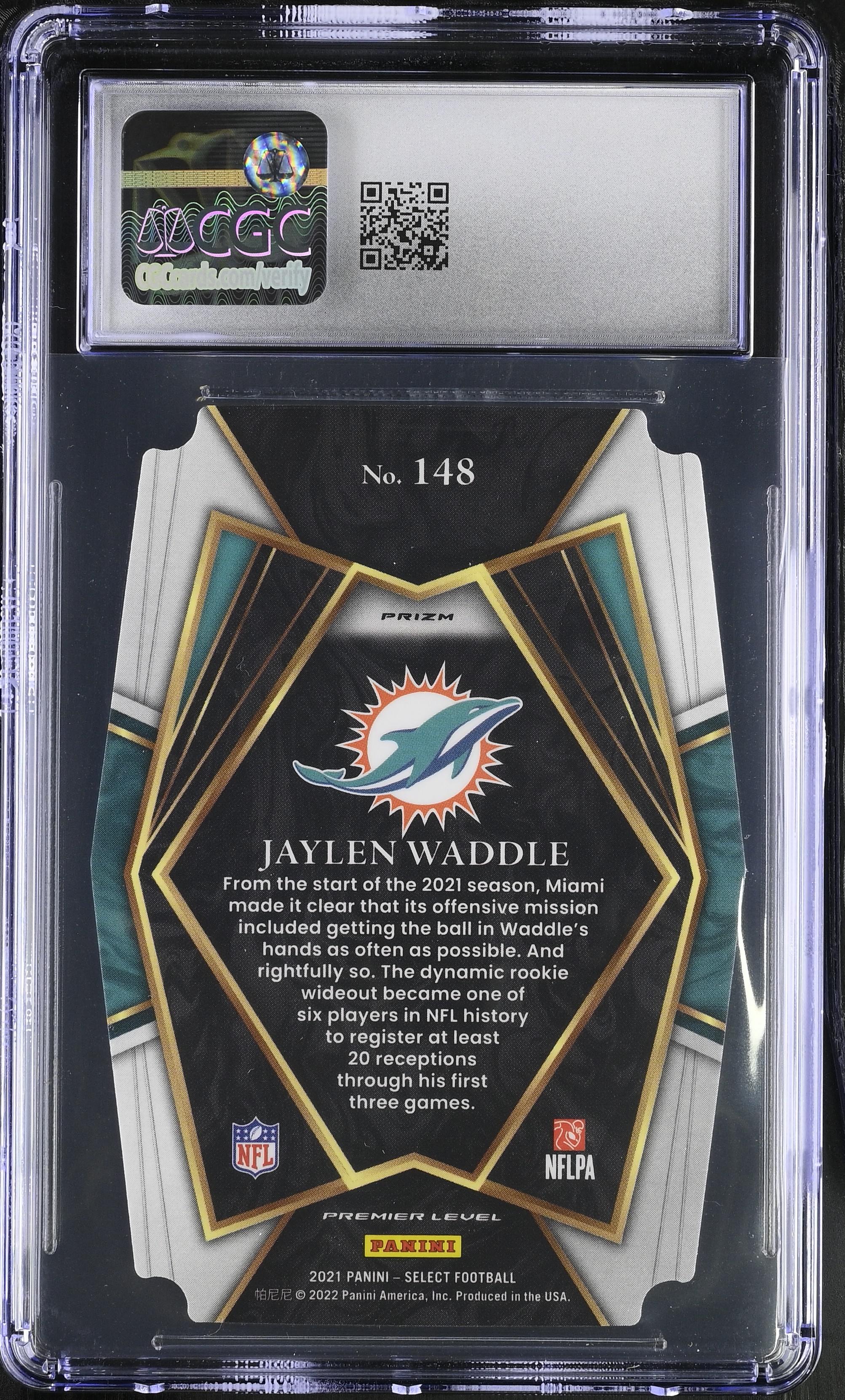 Jaylen Waddle 2021 Panini Select Black & Gold Die-Cut #148 RC (CGC 10) at PristineAuction.com Jaylen Waddle 2021 Panini Select Black & Gold Die-Cut #148 RC (CGC 10) at PristineAuction.com