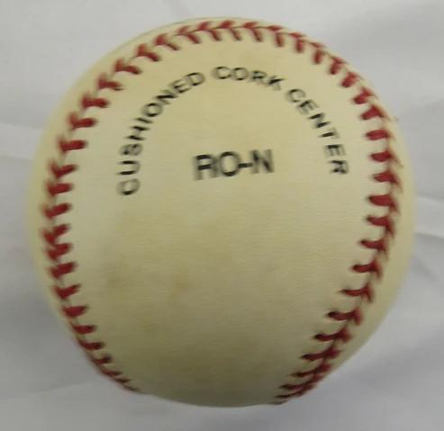 Barry Bonds Signed ONL Baseball (JSA) at PristineAuction.com Barry Bonds Signed ONL Baseball (JSA) at PristineAuction.com