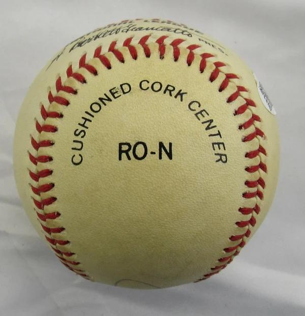 Pete Rose Signed ONL Baseball (JSA) at PristineAuction.com Pete Rose Signed ONL Baseball (JSA) at PristineAuction.com