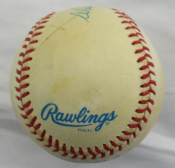 Whitey Ford Signed OAL Baseball (JSA) at PristineAuction.com Whitey Ford Signed OAL Baseball (JSA) at PristineAuction.com