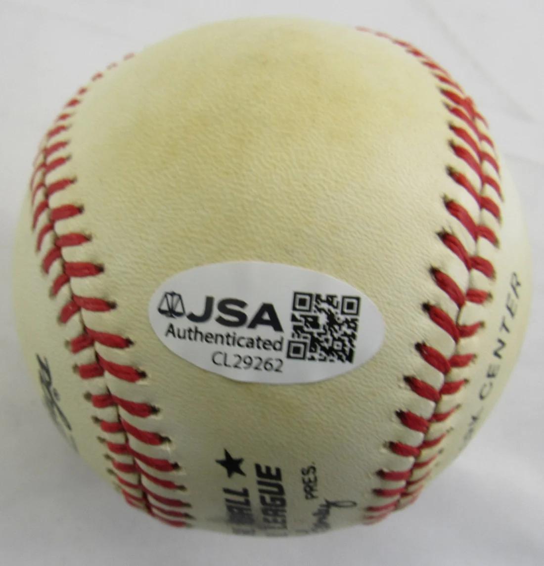 Pete Rose Signed ONL Baseball (JSA) at PristineAuction.com Pete Rose Signed ONL Baseball (JSA) at PristineAuction.com