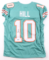 Tyreek Hill Signed Jersey (Beckett) at PristineAuction.com