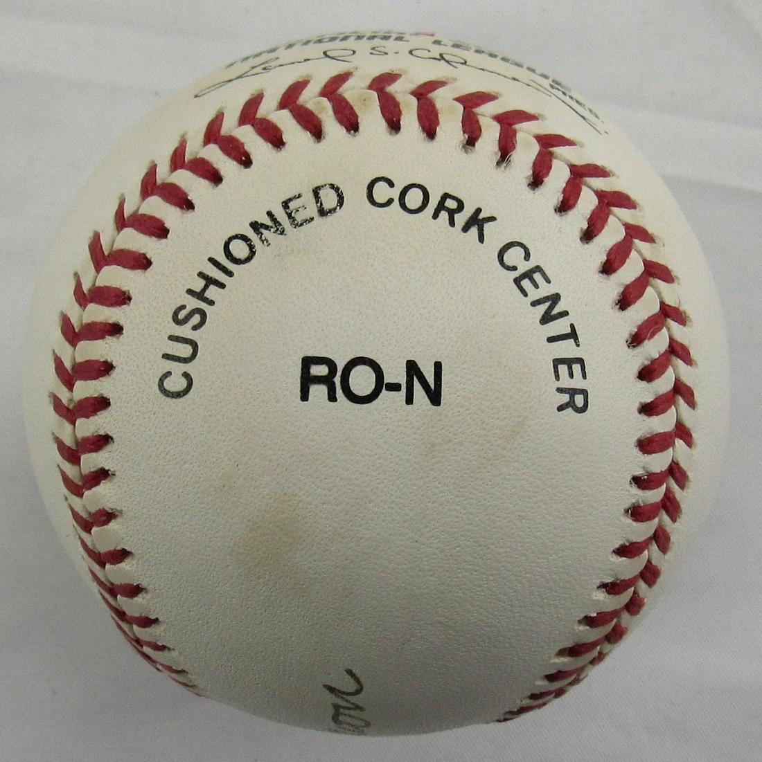 Hank Aaron Signed ONL Baseball (PSA) at PristineAuction.com Hank Aaron Signed ONL Baseball (PSA) at PristineAuction.com