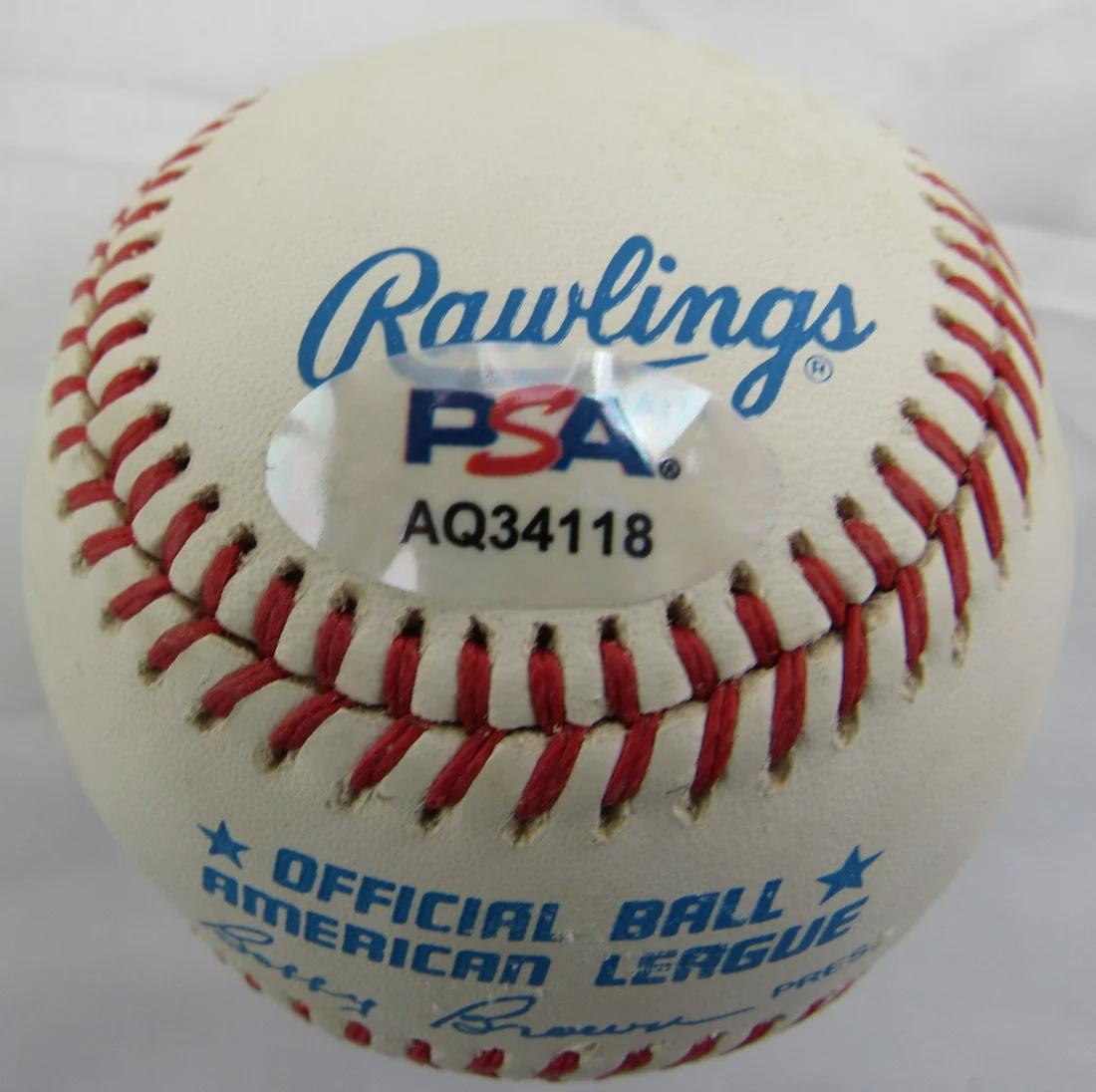 Bill Dickey Signed OAL Baseball (PSA) at PristineAuction.com Bill Dickey Signed OAL Baseball (PSA) at PristineAuction.com