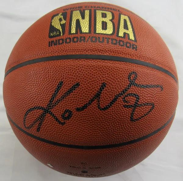 Kobe Bryant Signed NBA Basketball (Steiner) at PristineAuction.com Kobe Bryant Signed NBA Basketball (Steiner) at PristineAuction.com