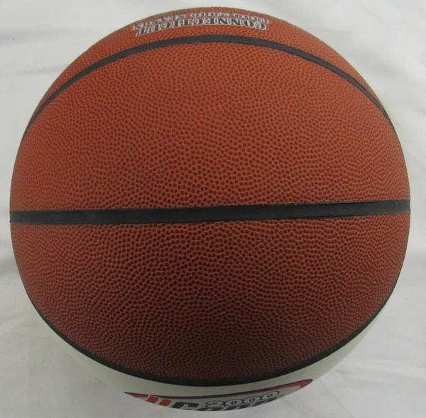 Geno Auriemma Signed UConn Huskies 2000 National Champions Logo Basketball (JSA) at PristineAuction.com Geno Auriemma Signed UConn Huskies 2000 National Champions Logo Basketball (JSA) at PristineAuction.com