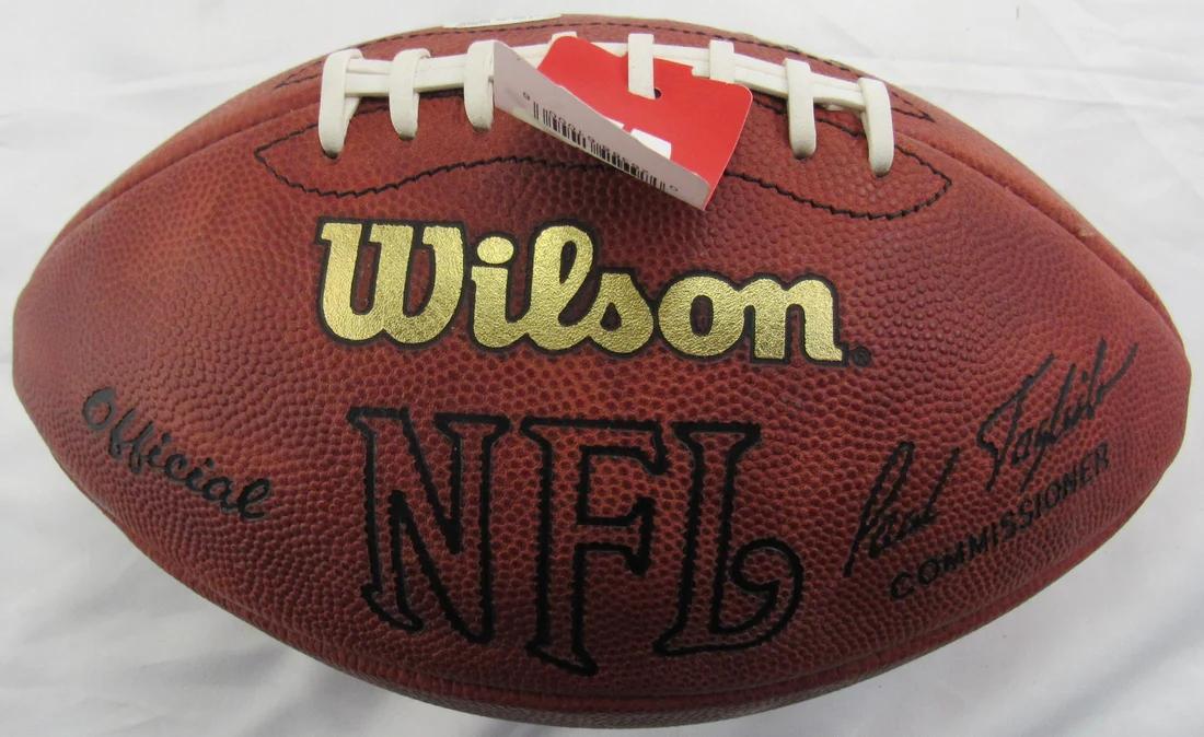 Joe Montana & Jerry Rice Signed NFL Football (JSA) at PristineAuction.com Joe Montana & Jerry Rice Signed NFL Football (JSA) at PristineAuction.com