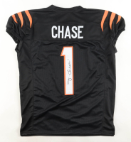 Ja'Marr Chase Signed Jersey (JSA) at PristineAuction.com