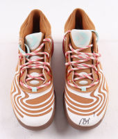 Shai Gilgeous-Alexander Signed Pair Of Converse Basketball Shoes (JSA) at PristineAuction.com