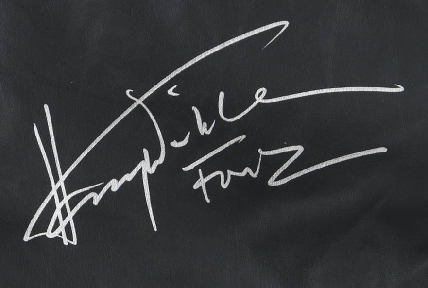 Henry Winkler Signed "Happy Days" Leather Jacket Inscribed "Fonz" (Schwartz) at PristineAuction.com Henry Winkler Signed "Happy Days" Leather Jacket Inscribed "Fonz" (Schwartz) at PristineAuction.com