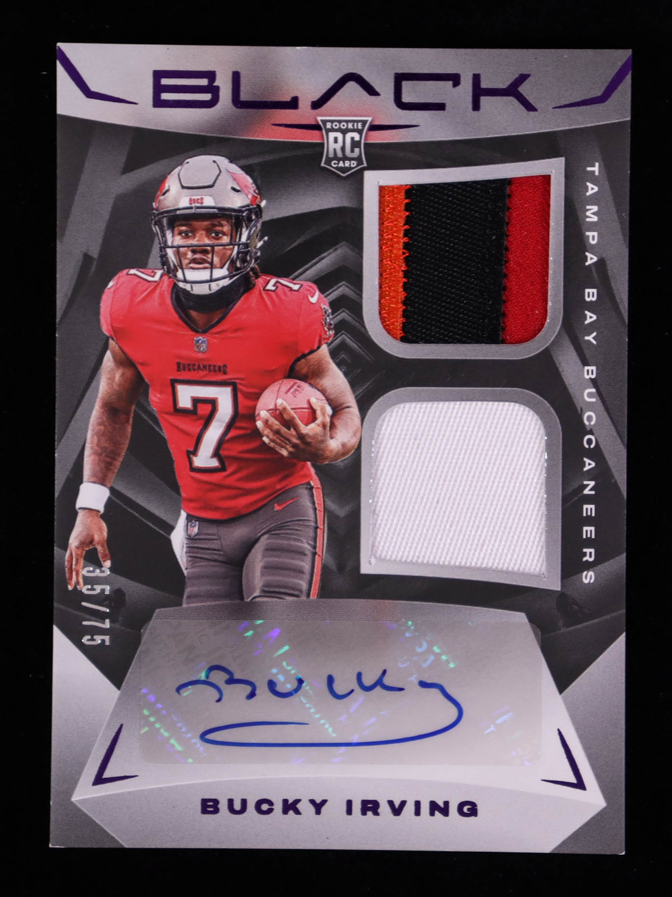 Bucky Irving 2024 Panini Black Rookie Signature Materials Royal #26 RC #35/75 at PristineAuction.com Bucky Irving 2024 Panini Black Rookie Signature Materials Royal #26 RC #35/75 at PristineAuction.com