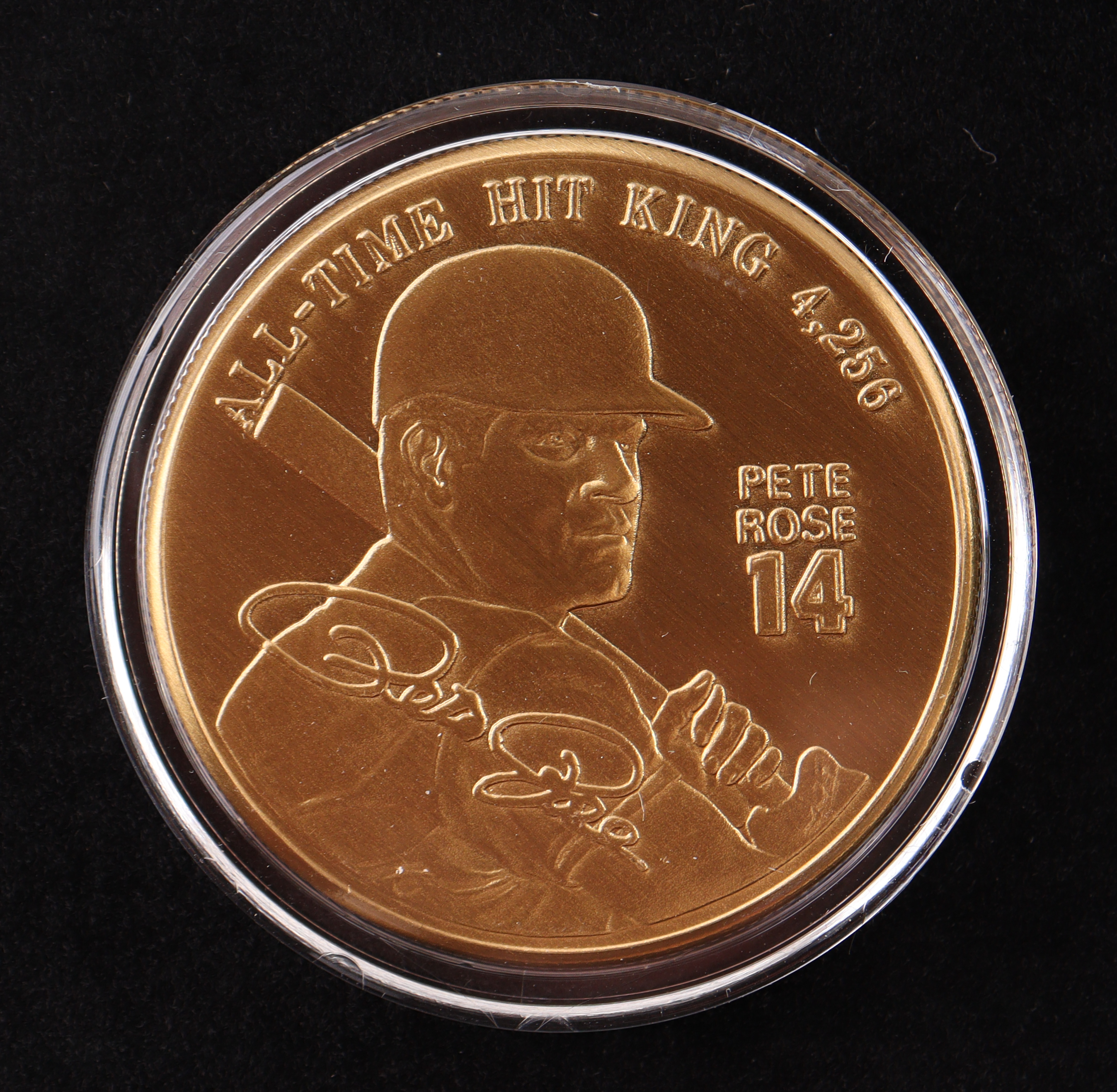 Pete Rose LE Reds 4256 Solid Bronze Coin with Case at PristineAuction.com Pete Rose LE Reds 4256 Solid Bronze Coin with Case at PristineAuction.com
