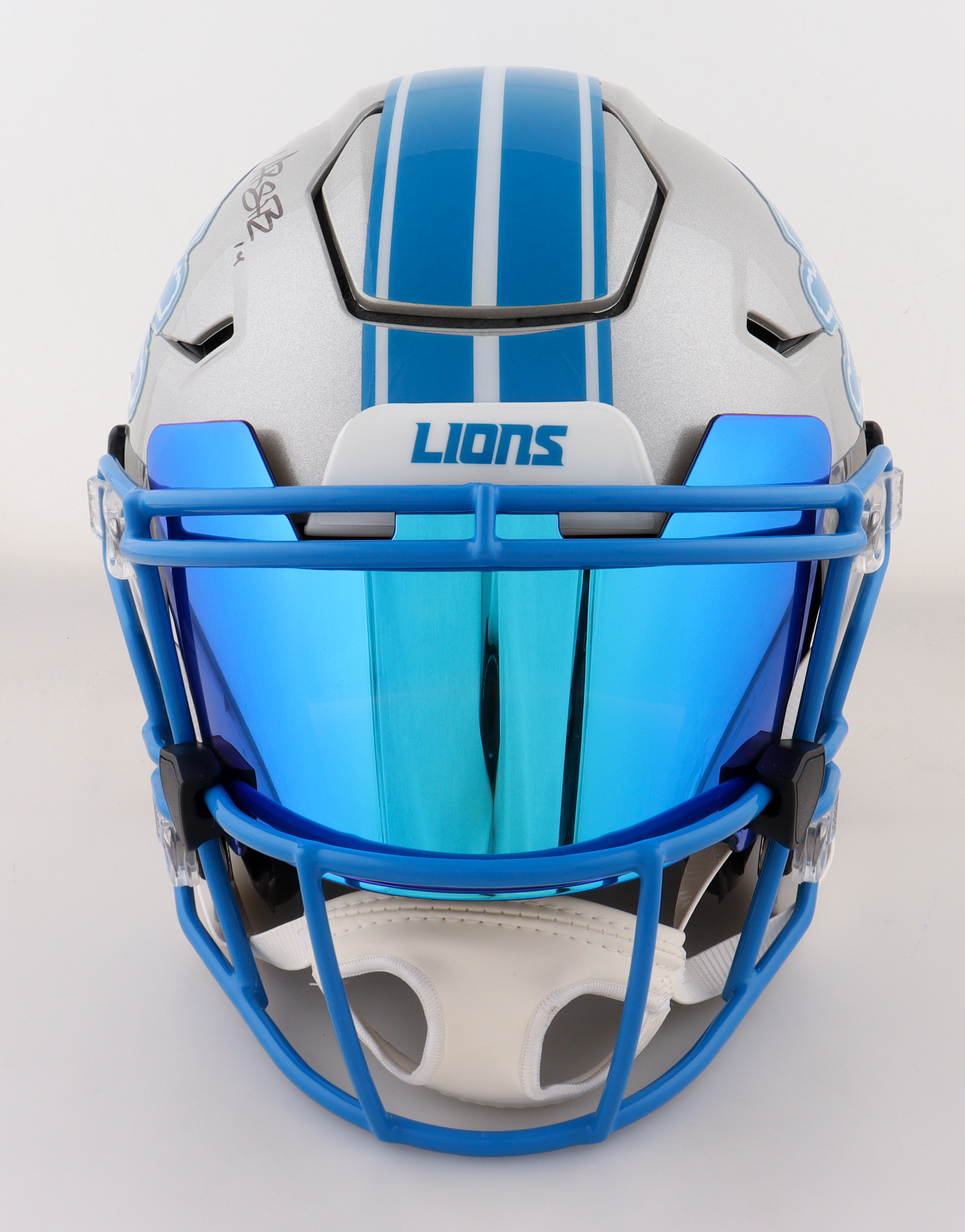 Amon-Ra St. Brown Signed Lions Full-Size Authentic On-Field Speed-Flex Helmet With Visor (Beckett) at PristineAuction.com Amon-Ra St. Brown Signed Lions Full-Size Authentic On-Field Speed-Flex Helmet With Visor (Beckett) at PristineAuction.com