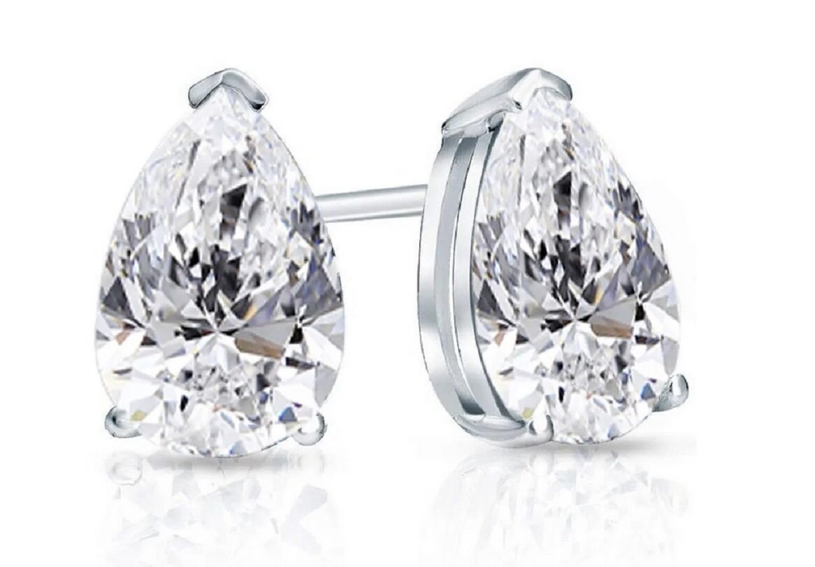 NEW! 0.98 CTW Lab-Grown Diamonds Earrings E-F, VVS2 | Estimated Retail Value: $5,580 (IGI) at PristineAuction.com NEW! 0.98 CTW Lab-Grown Diamonds Earrings E-F, VVS2 | Estimated Retail Value: $5,580 (IGI) at PristineAuction.com