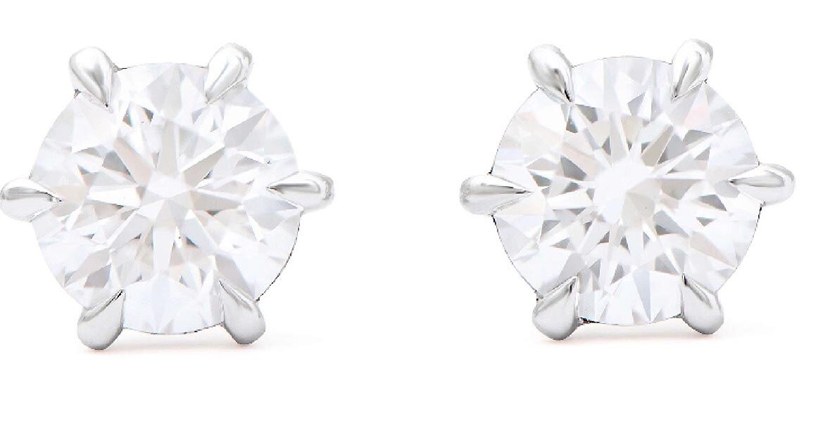 NEW! 1.02 CTW Lab-Grown Diamonds Earrings E-F, VVS2 | Estimated Retail Value: $5,460 (IGI) at PristineAuction.com NEW! 1.02 CTW Lab-Grown Diamonds Earrings E-F, VVS2 | Estimated Retail Value: $5,460 (IGI) at PristineAuction.com