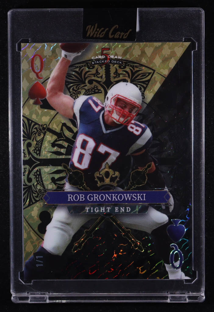 Rob Gronkowski 2024 Wild Card 5 Card Draw Stacked Deck Queen of Spades Black Gold Island Foil #RGN #1/1 at PristineAuction.com Rob Gronkowski 2024 Wild Card 5 Card Draw Stacked Deck Queen of Spades Black Gold Island Foil #RGN #1/1 at PristineAuction.com