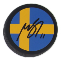 Mikael Backlund Signed Team Sweden Logo Hockey Puck (JSA) at PristineAuction.com
