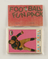 1959 Topps Football Card Fun Pack with (10) Cards at PristineAuction.com