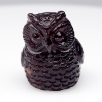 20.70 Carats Natural Purple Garnet Carving of an Owl Figure at PristineAuction.com