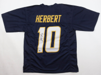 Justin Herbert Signed Jersey (Beckett) at PristineAuction.com