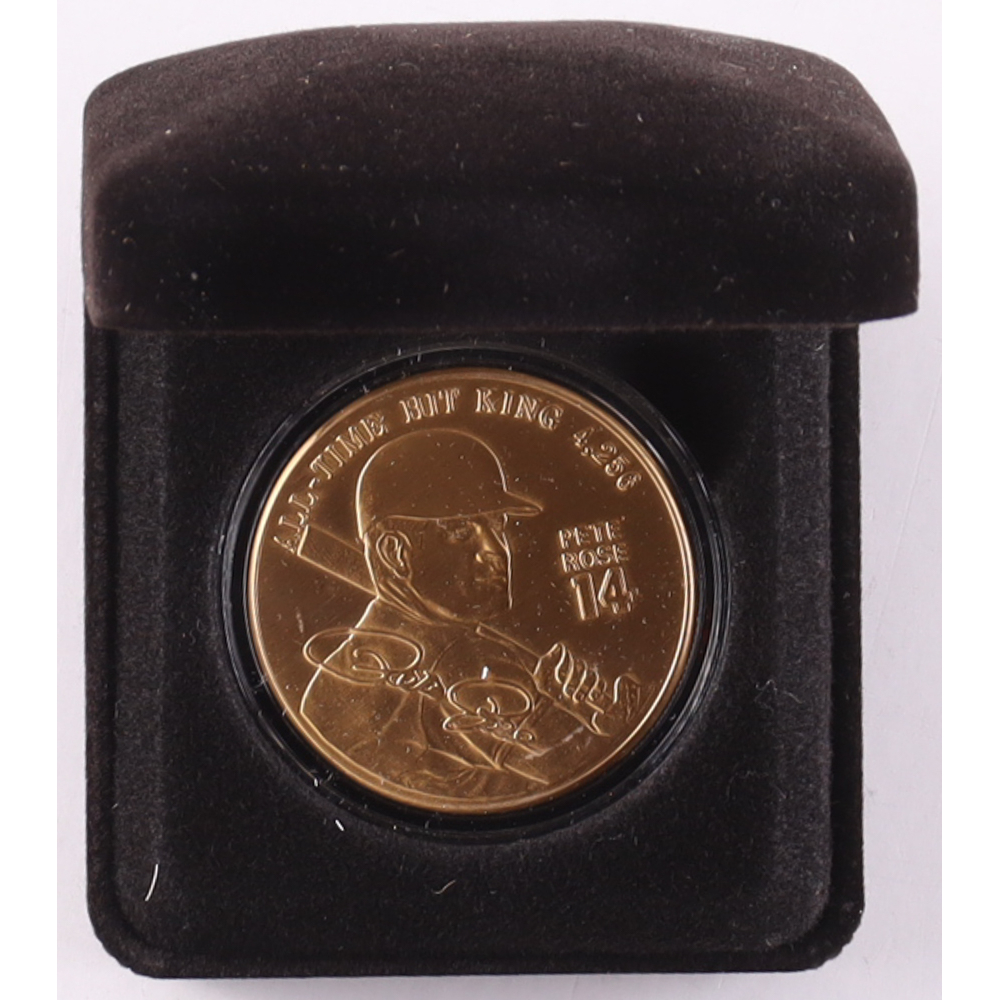 Pete Rose LE Reds 4256 Solid Bronze Coin with Case at PristineAuction.com