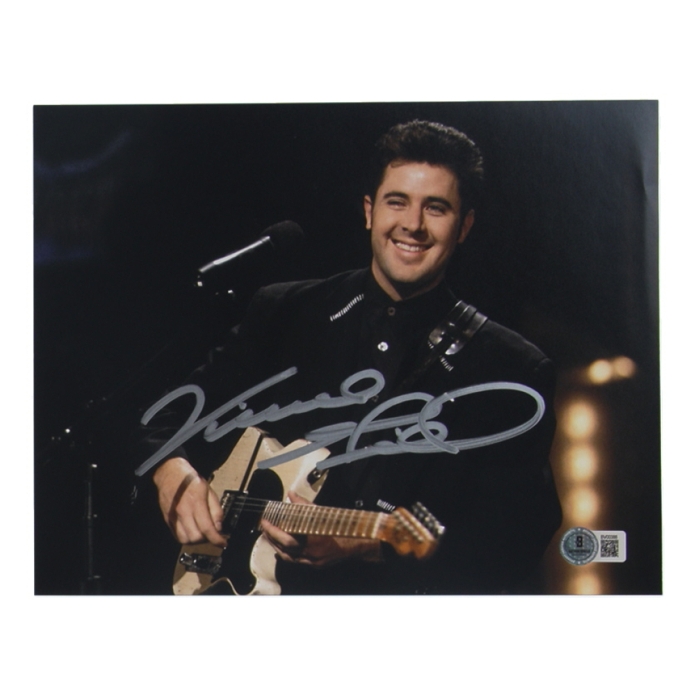 Vince Gill Signed 8x10 Photo (Beckett) at PristineAuction.com