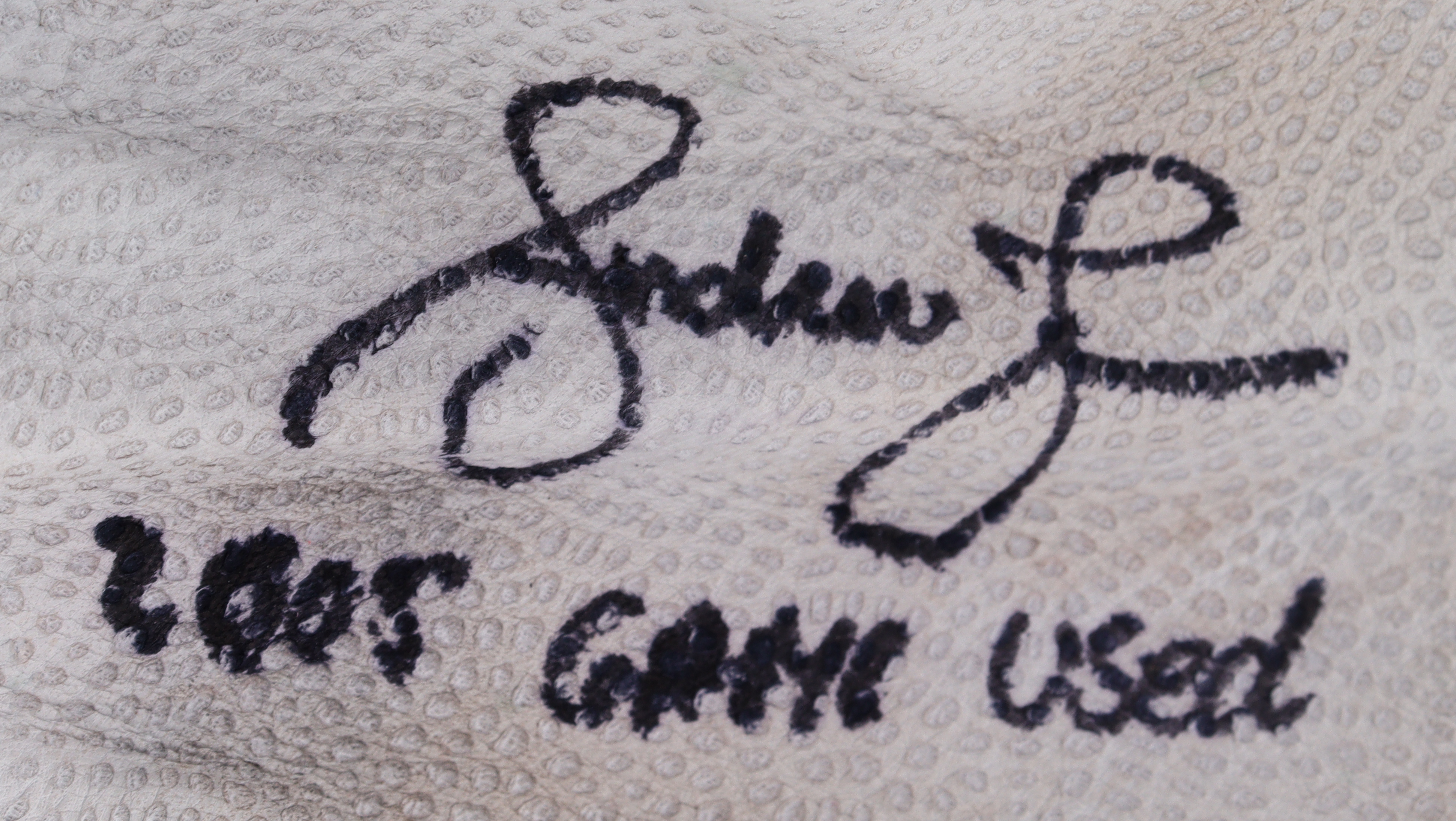 Andruw Jones Signed Game-Used Jordan Batting Glove Inscribed "2005 Game Used" (Steiner) at PristineAuction.com Andruw Jones Signed Game-Used Jordan Batting Glove Inscribed "2005 Game Used" (Steiner) at PristineAuction.com
